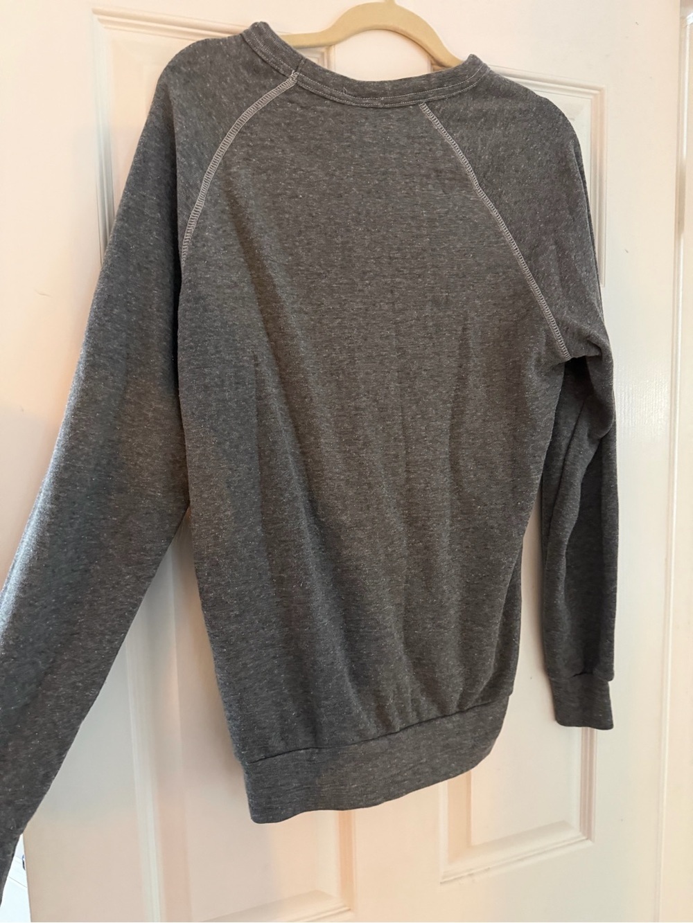 Glossier Gray Logo Crewneck Sweatshirt Medium - Picture 4 of 4